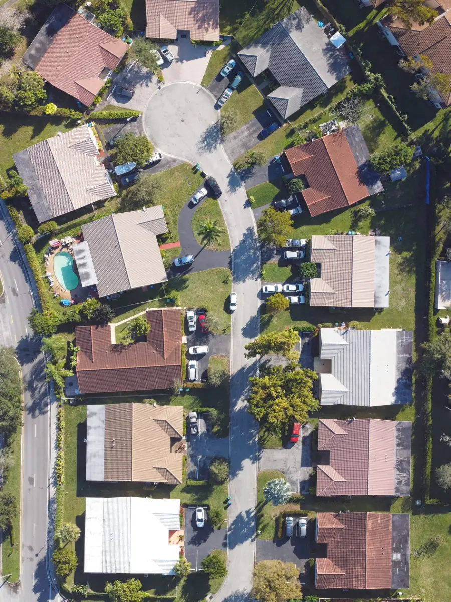 Community setting in Oakland Park near green spaces and Jaco Pastorius Park